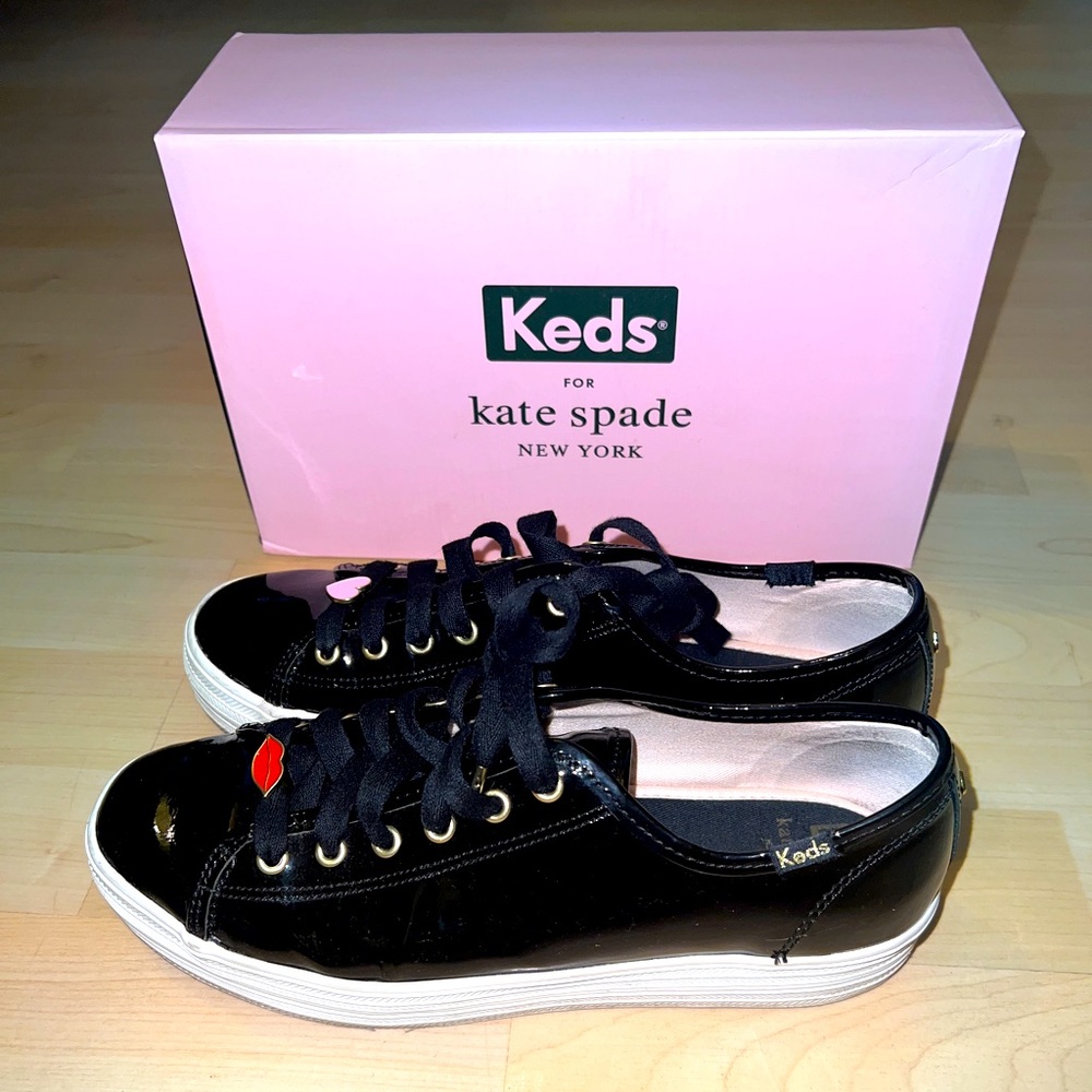Kate spade triple kick patent black shoes size 8.5